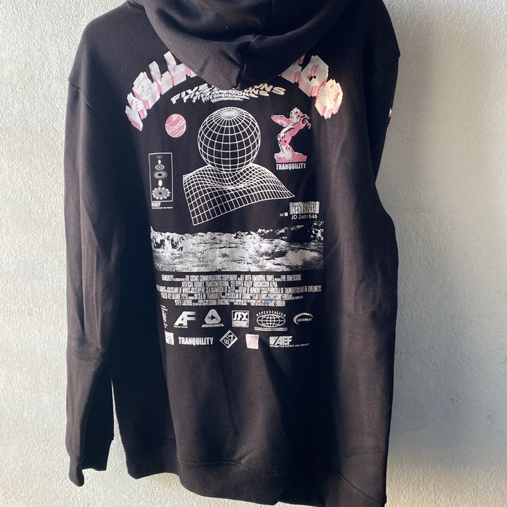 Hoodie - Picture 4 of 5